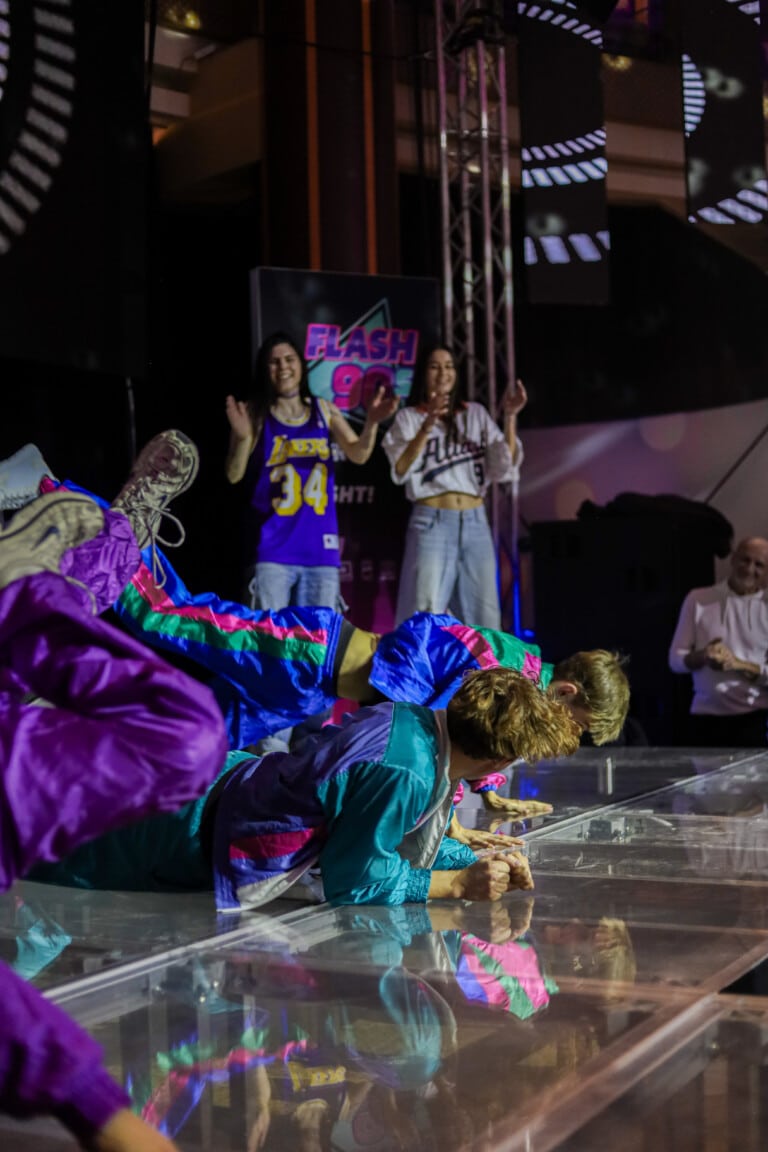 PlusCity_90s_Party_Mai_2025_15