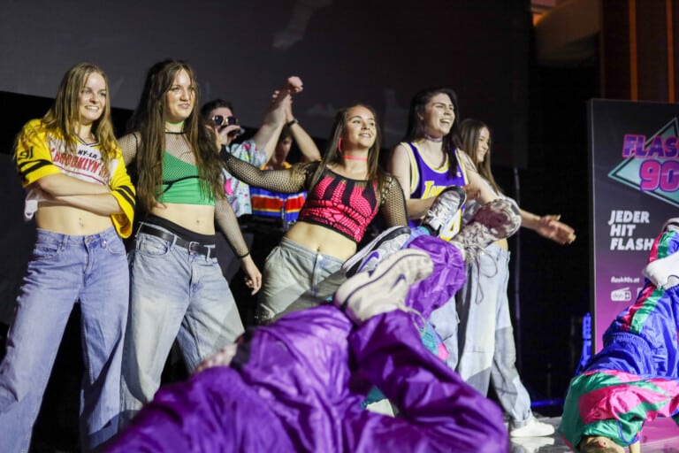 PlusCity_90s_Party_Mai_2025_18