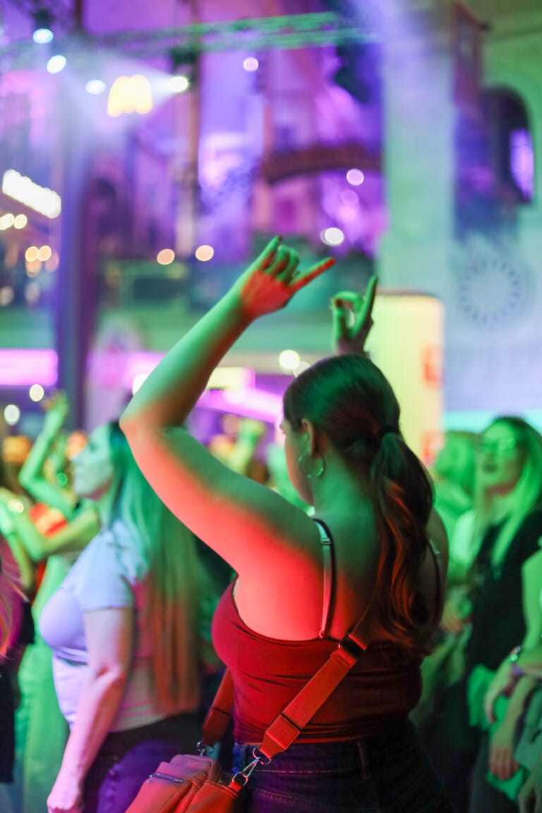 PlusCity_90s_Party_Mai_2025_23