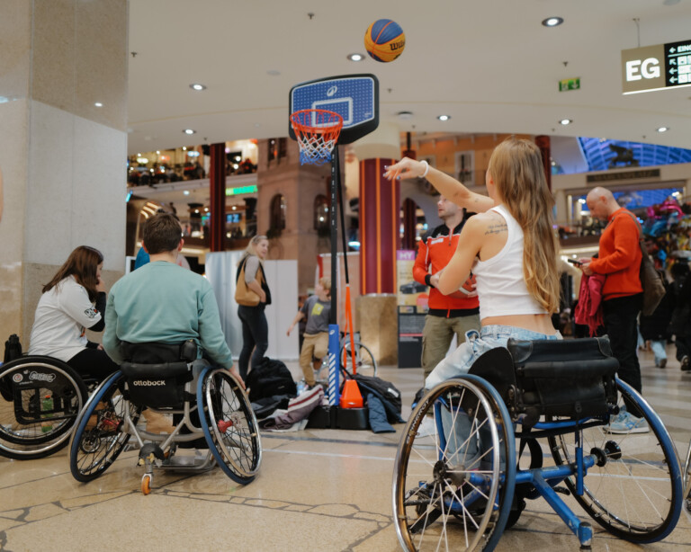 1_2025_11_ACTION DAYS-7