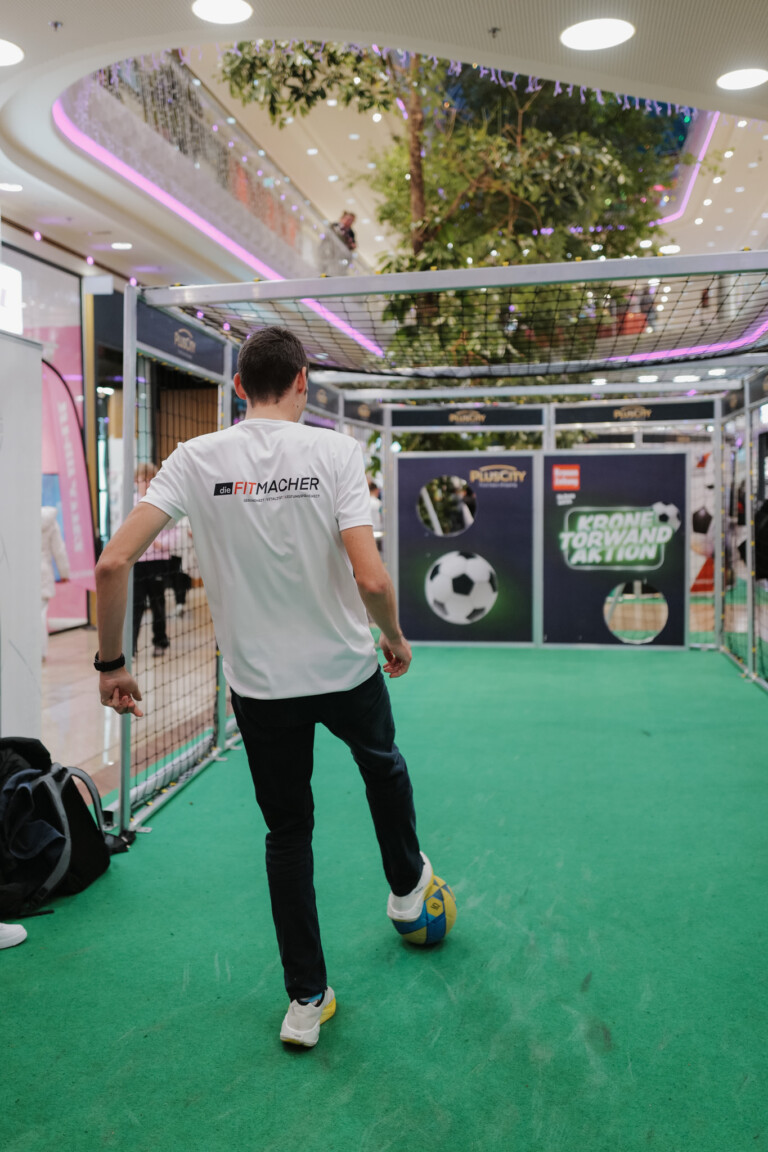 2_2025_11_ACTION DAYS-48