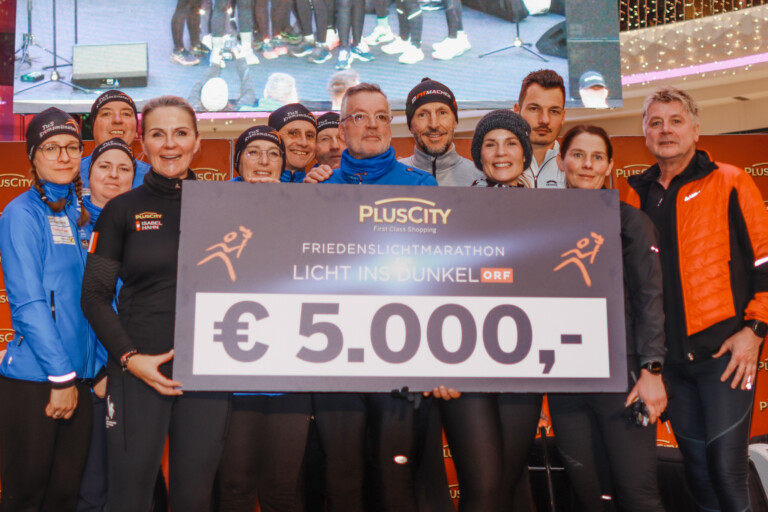 25_12_Friedenslicht-11