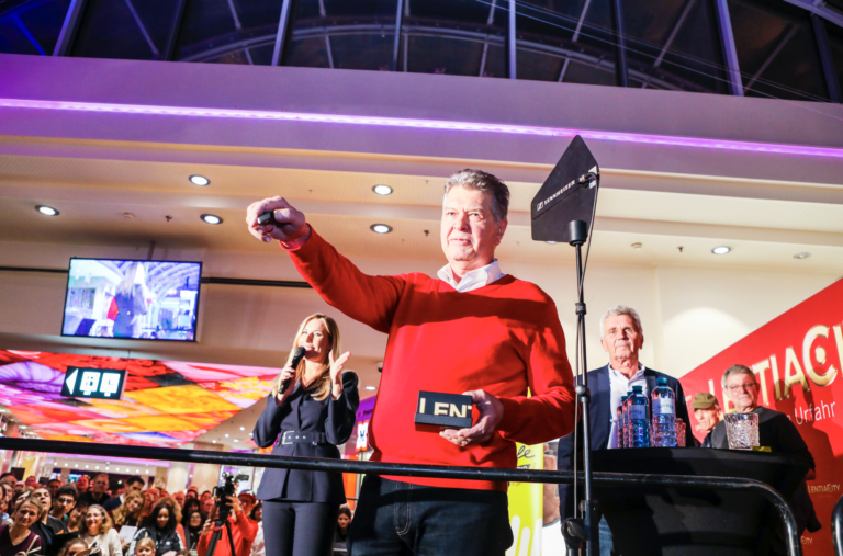 Bildschirmfoto 2025-12-05 um 10.22.06