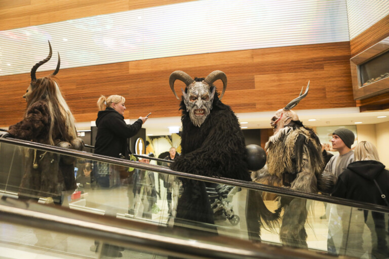 perchtenlauf_lentia-003