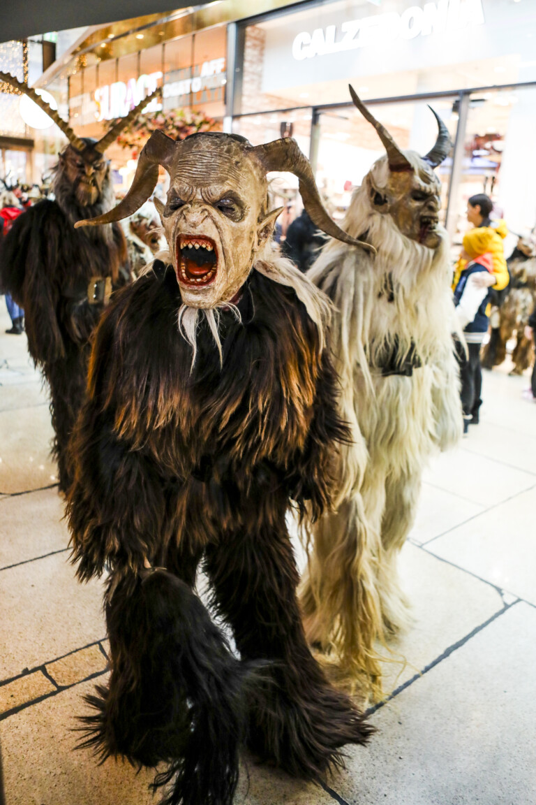 perchtenlauf_lentia-033