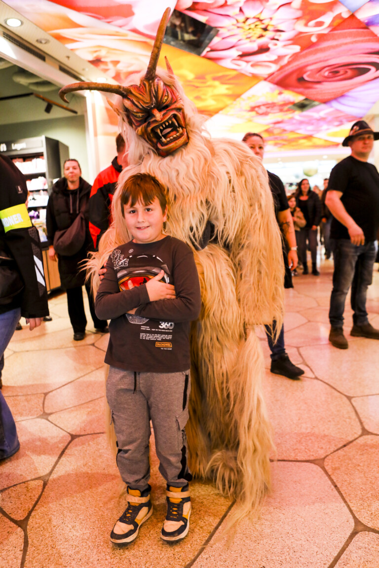 perchtenlauf_lentia-104