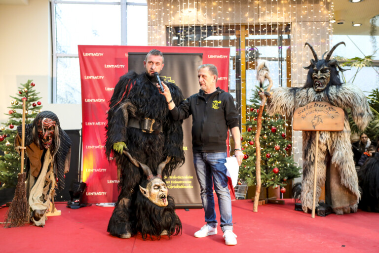 perchtenlauf_lentia-117