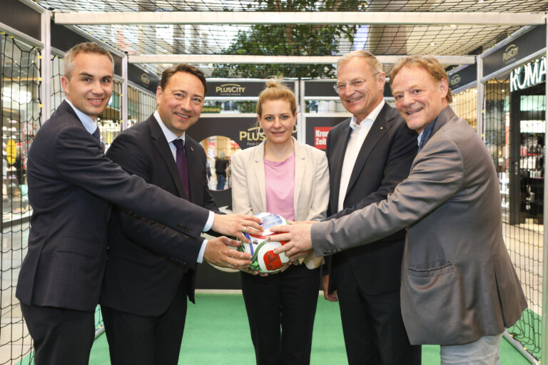 IngeStreifPhotography_Fußball-WM_Opening-041