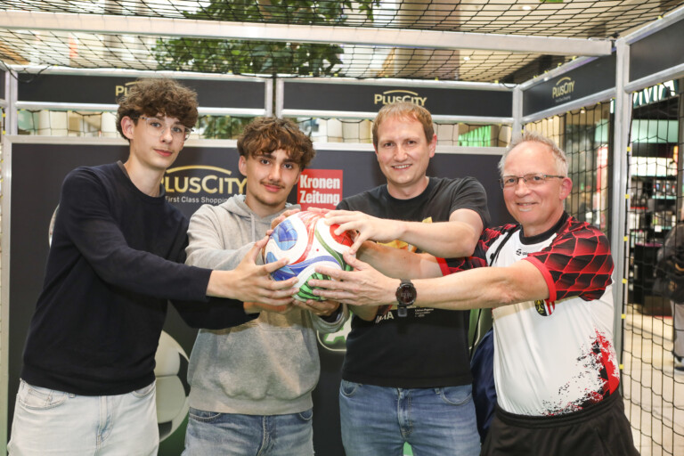 IngeStreifPhotography_Fußball-WM_Opening-055